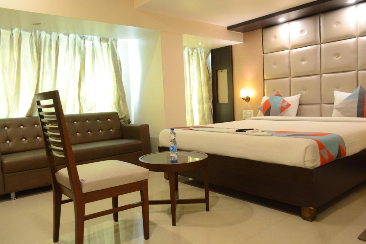 Hotel Aishwarya Residency Нави Мумбай Екстериор снимка