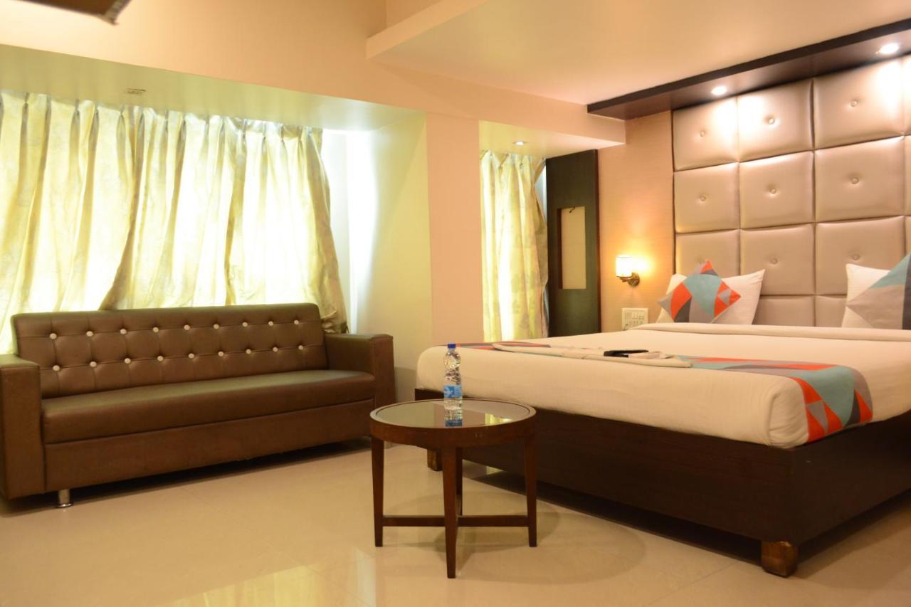 Hotel Aishwarya Residency Нави Мумбай Екстериор снимка