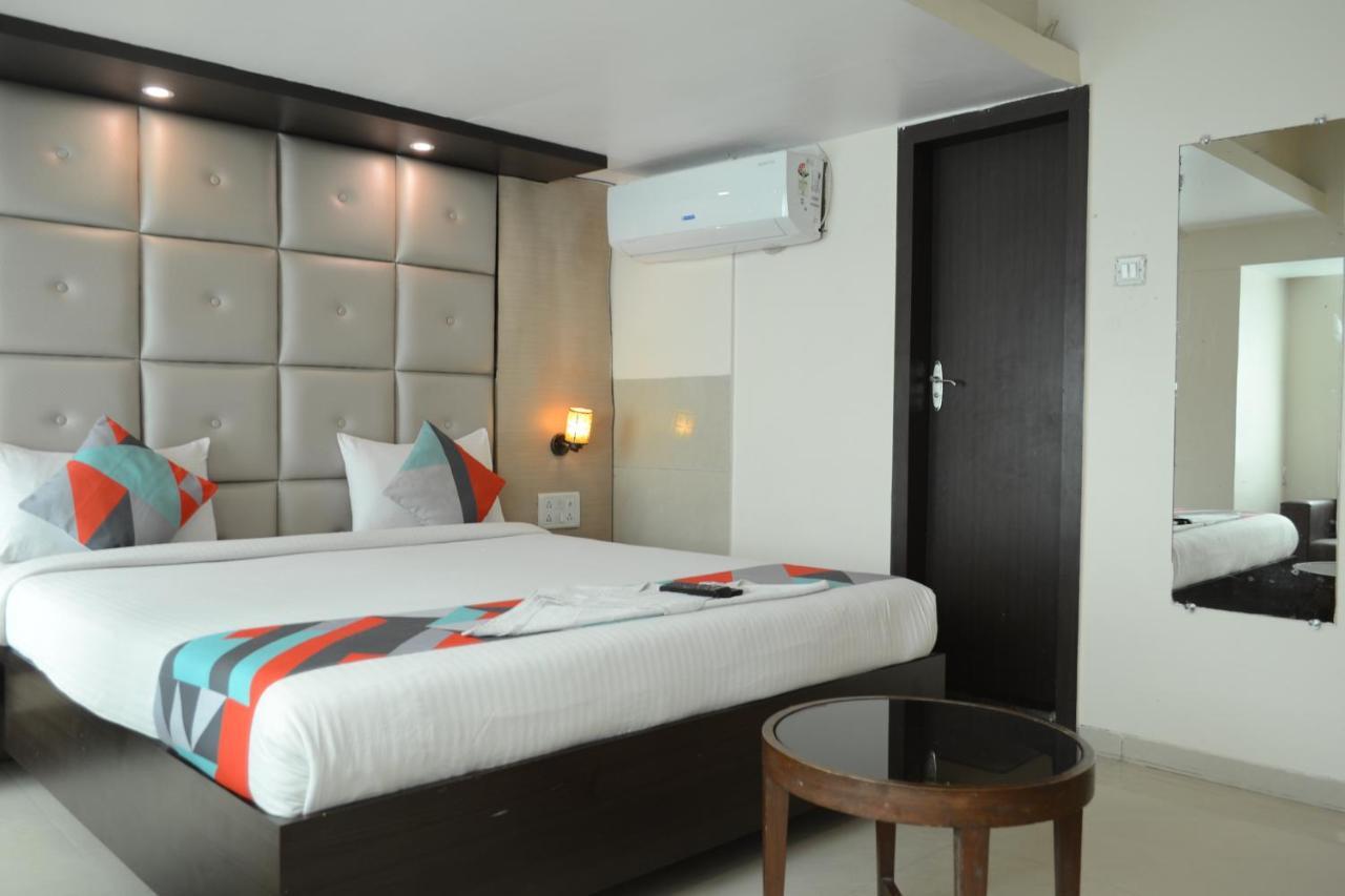 Hotel Aishwarya Residency Нави Мумбай Екстериор снимка