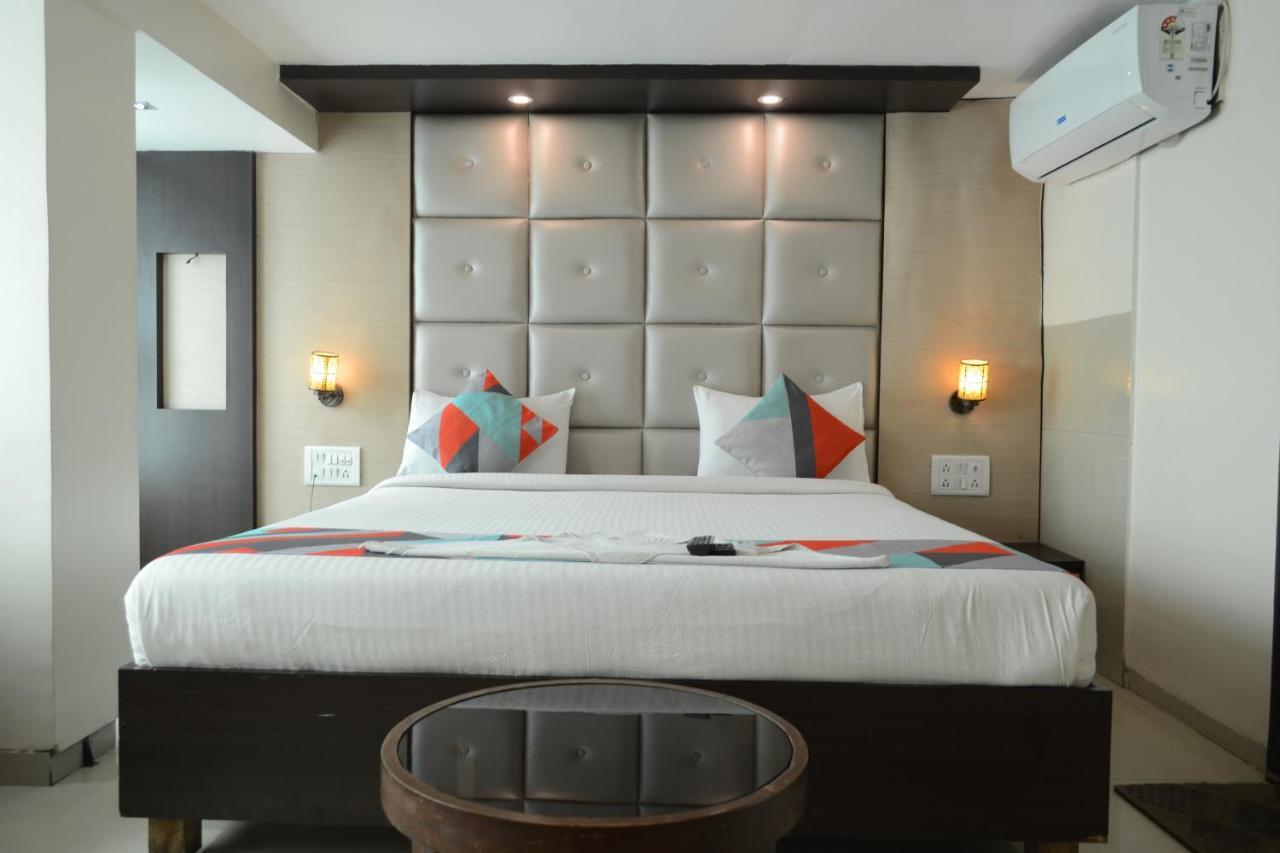Hotel Aishwarya Residency Нави Мумбай Екстериор снимка