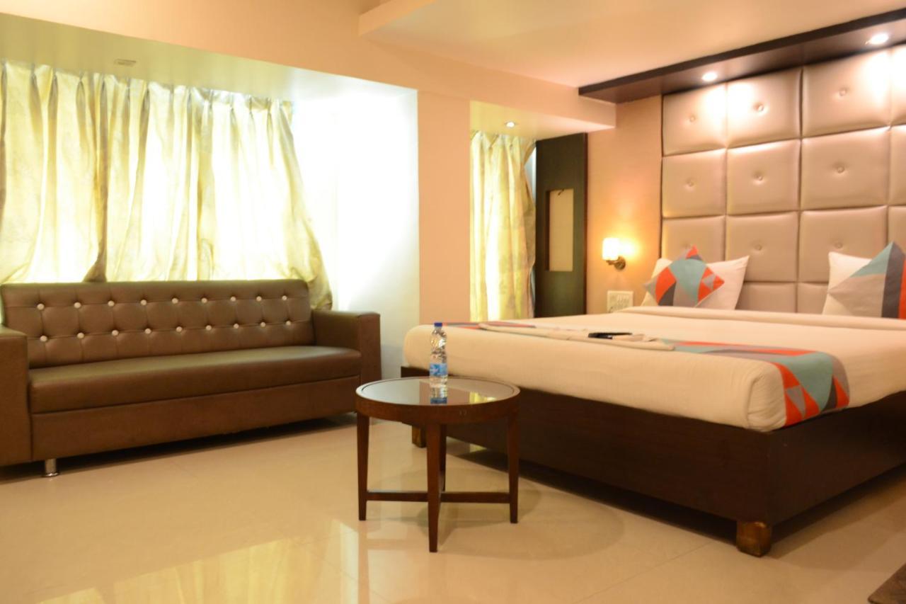 Hotel Aishwarya Residency Нави Мумбай Екстериор снимка